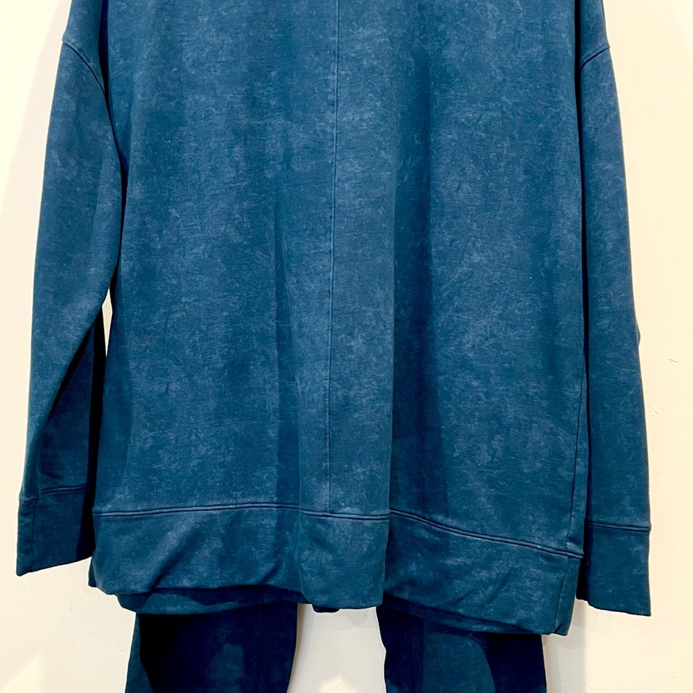 Blue Acid Wash Sweatshirt